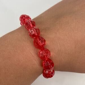 Pink beaded stretchy bracelet